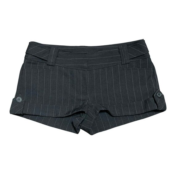 VTG Y2K Micro Grunge Goth Coquette Low rise Bay Pinstripe Size 8 Shorts - Picture 1 of 7
